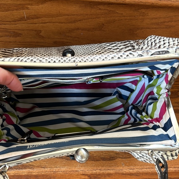 Johnson and Murphy, leather bag, gorgeous - Picture 2 of 3